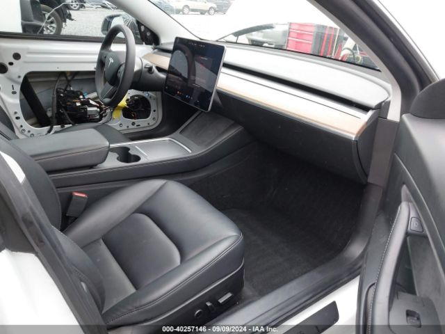 5YJ3E1EA4MF929878 Tesla Model 3 Standard Range Plus Rear-wheel Drive
