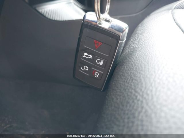 SALZL2GXXLH096781 Land Rover Range Rover Evoque R-dynamic Se