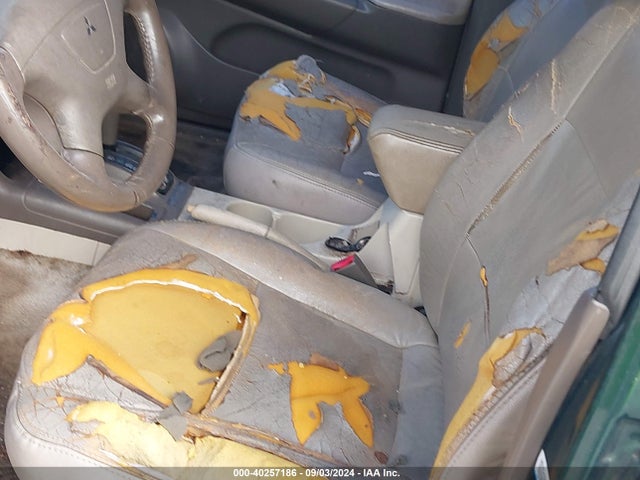 2001 MITSUBISHI MONTERO SPORT JA4LS31H41P029386 Photo 5