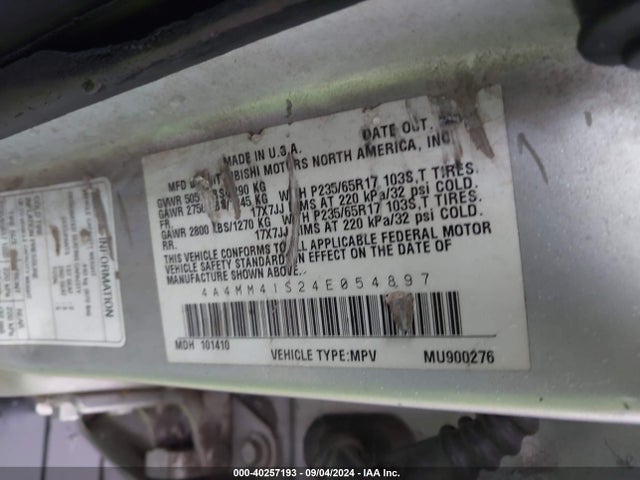 2004 MITSUBISHI ENDEAVOR 4A4MM41S24E054897 Photo 8
