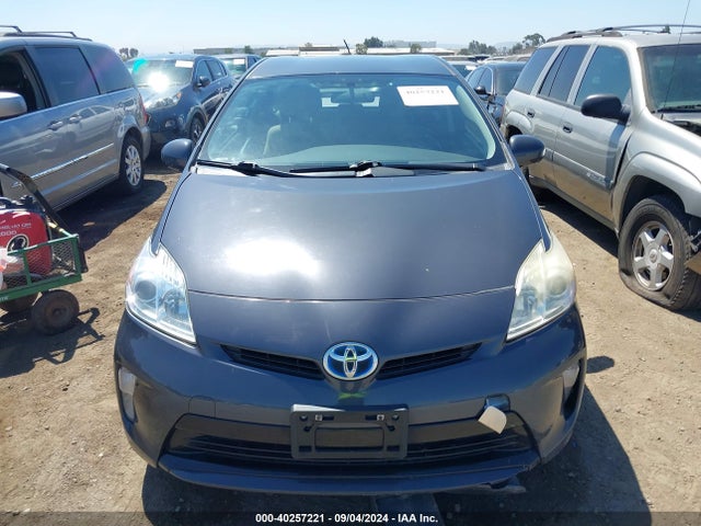 Toyota Prius Two 2015 JTDKN3DU5F0435307 Image 12