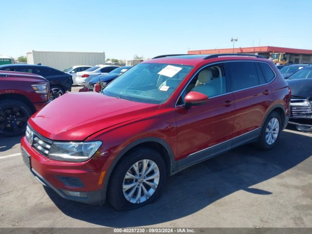 3VV3B7AX5JM011393 Volkswagen Tiguan 2.0t Se/2.0t Sel