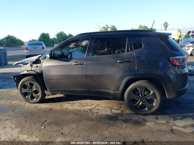 3C4NJCBB8KT843999 Jeep Compass Altitude Fwd