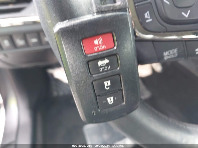 Toyota Avalon Hybrid Limited 2016 4T1BD1EB2GU051284 Image 11