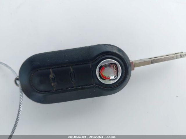2013 FIAT 500 3C3CFFFH8DT646430 Photo 10