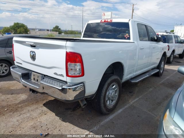 3C6UR5DL8NG297182 RAM 2500 Big Horn  4x4 6'4 Box