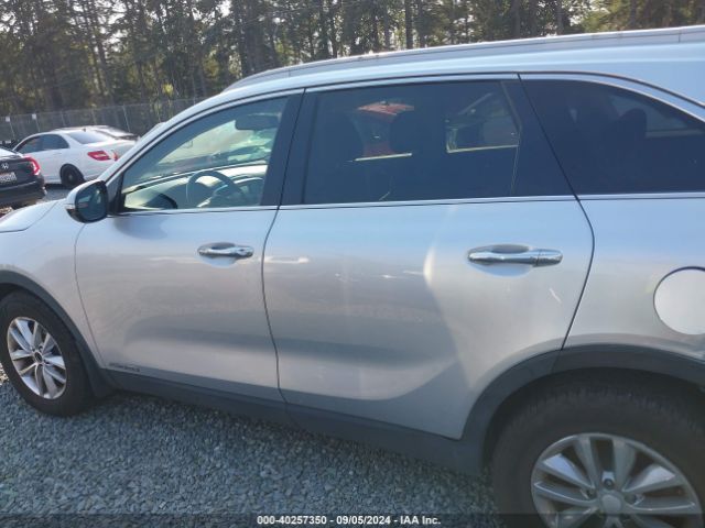 5XYPGDA58GG157386 KIA Sorento 3.3l Lx