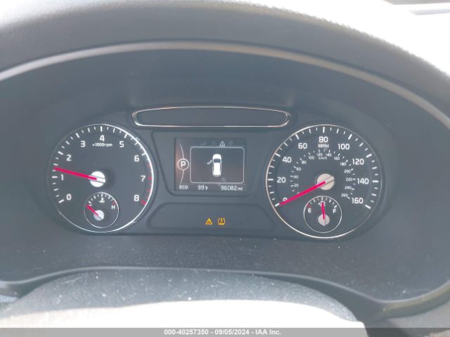 5XYPGDA58GG157386 KIA Sorento 3.3l Lx