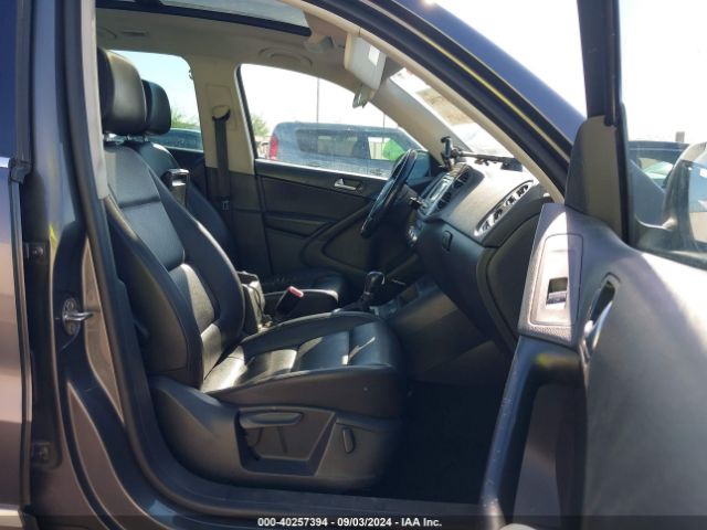 WVGAV3AX3EW622983 Volkswagen Tiguan Sel