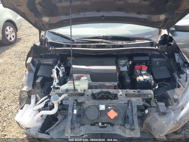 1N4AZ1CP9JC311909 Nissan LEAF SV