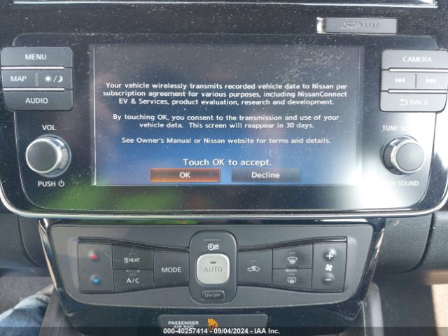 1N4AZ1CP9JC311909 Nissan LEAF SV
