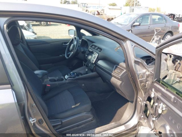 1N4AZ1CP9JC311909 Nissan LEAF SV