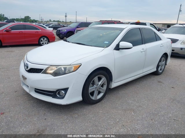 Toyota CAMRY SE 2014 4T1BF1FK7EU750464 Image 2
