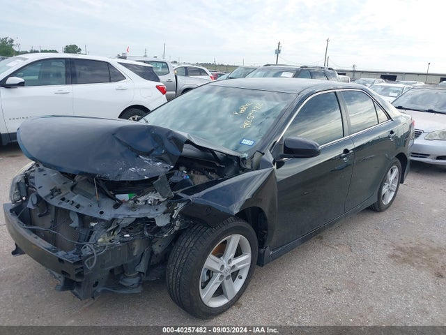 Toyota CAMRY SE 2014 4T1BF1FKXEU751723 Image 2