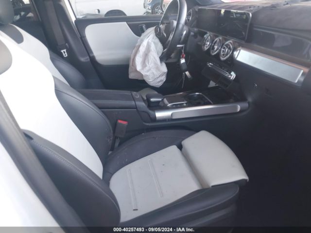 W1N4M4GB1MW104593 Mercedes-Benz GLB 250