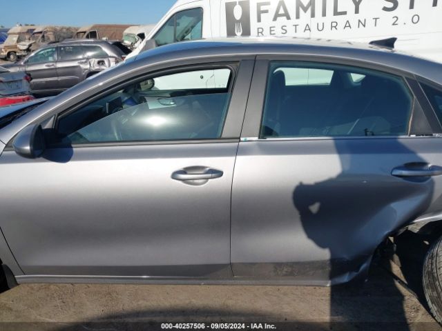 3KPF24AD5RE772284 KIA Forte Lxs