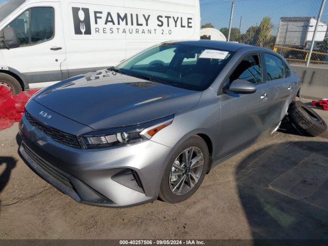 3KPF24AD5RE772284 KIA Forte Lxs