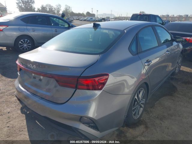3KPF24AD5RE772284 KIA Forte Lxs