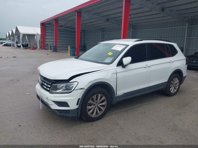 3VV1B7AX8KM181630 Volkswagen Tiguan 2.0t S