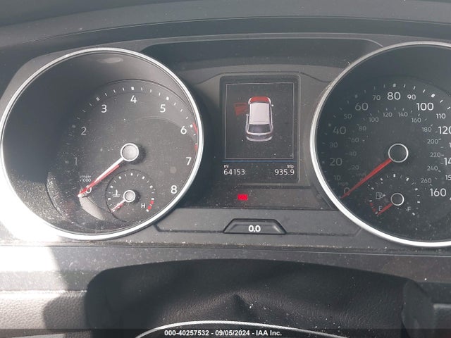 3VV1B7AX8KM181630 Volkswagen Tiguan 2.0t S
