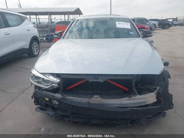 BMW 340i 2016 WBA8B3C56GK384061 Image 13
