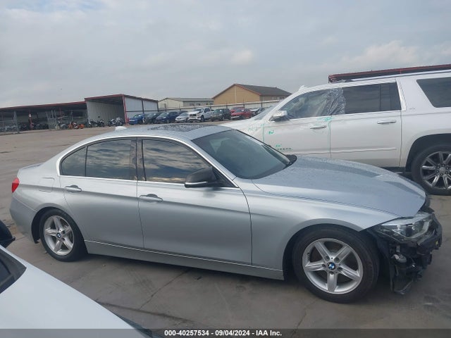 BMW 340i 2016 WBA8B3C56GK384061 Image 14