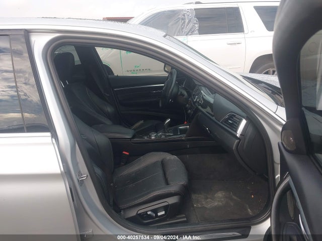 BMW 340i 2016 WBA8B3C56GK384061 Image 5