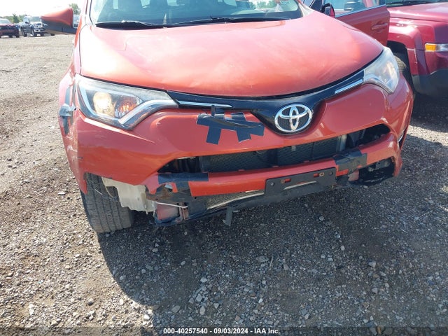 Toyota Rav4 Xle 2016 2T3RFREV4GW444180 Image 6