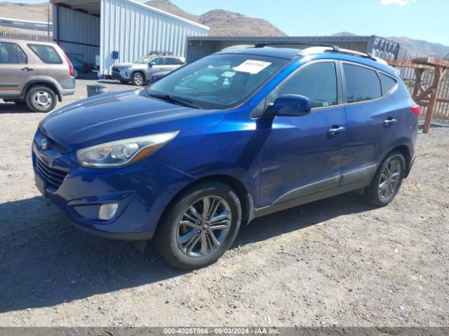 KM8JUCAG3FU958665 Hyundai TUCSON SE
