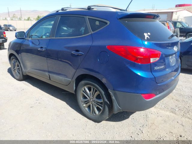 KM8JUCAG3FU958665 Hyundai TUCSON SE