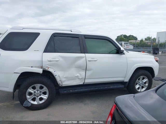 Toyota 4RUNNER SR5 2014 JTEBU5JR3E5197887 Image 13