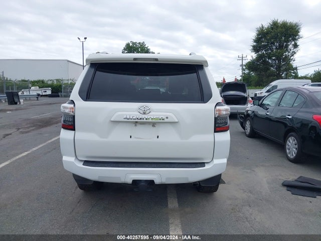 Toyota 4RUNNER SR5 2014 JTEBU5JR3E5197887 Image 16