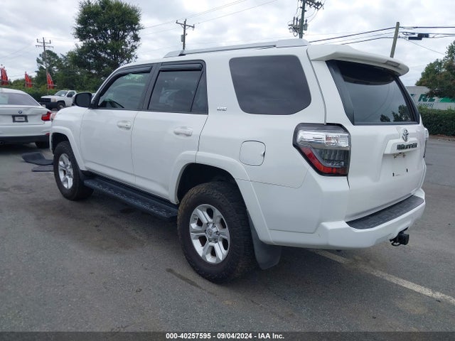 Toyota 4RUNNER SR5 2014 JTEBU5JR3E5197887 Image 3
