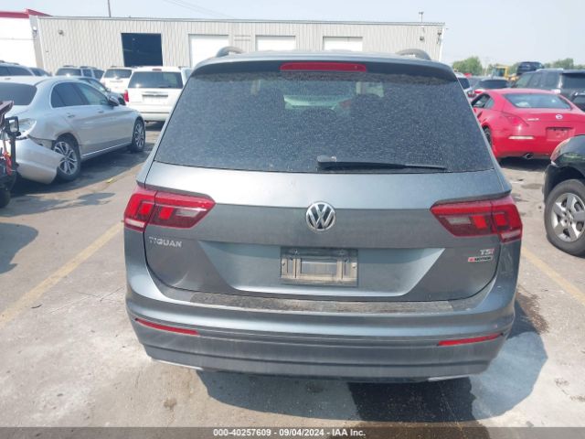3VV0B7AX3JM009550 Volkswagen Tiguan 2.0t S