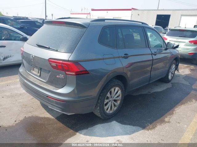 3VV0B7AX3JM009550 Volkswagen Tiguan 2.0t S