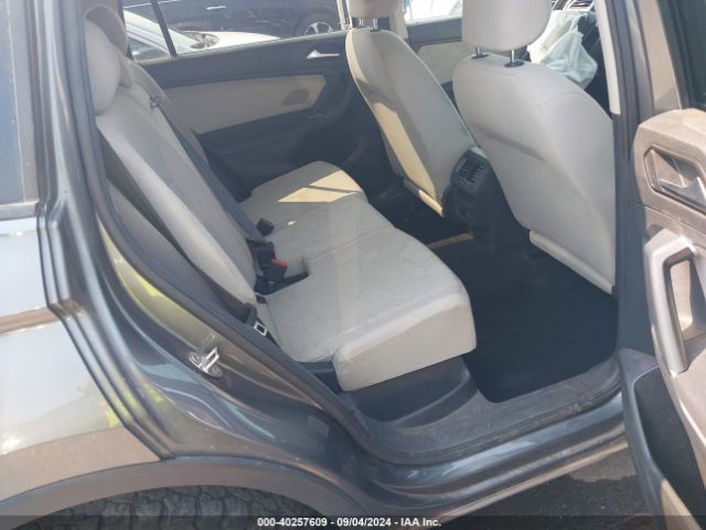 3VV0B7AX3JM009550 Volkswagen Tiguan 2.0t S