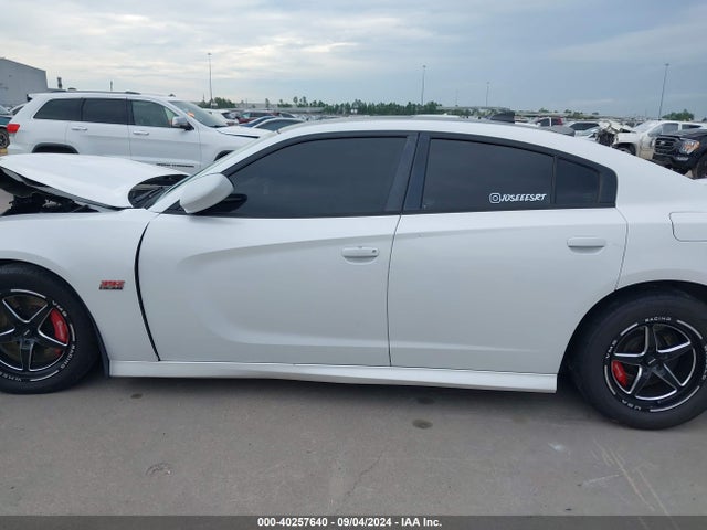 2C3CDXEJ4GH266594 Dodge Charger Srt 392