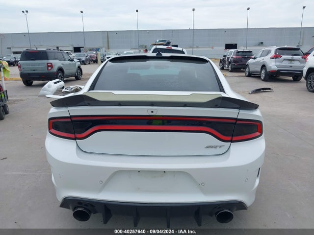 2C3CDXEJ4GH266594 Dodge Charger Srt 392