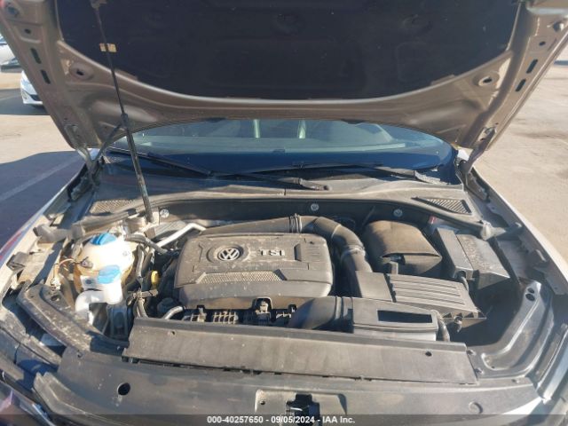 1VWBT7A32GC012027 Volkswagen Passat 1.8t Se