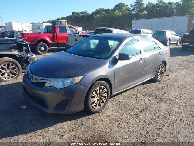 Toyota CAMRY LE 2014 4T4BF1FK3ER431794 Image 2
