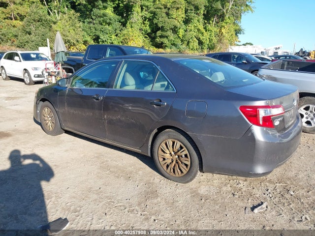 Toyota CAMRY LE 2014 4T4BF1FK3ER431794 Image 3