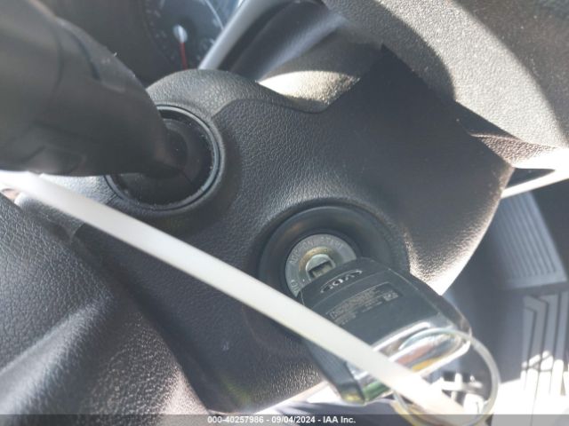 5XYPG4A33KG579122 KIA Sorento 2.4l L