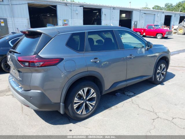 5N1BT3BB4NC718829 Nissan Rogue Sv Intelligent Awd