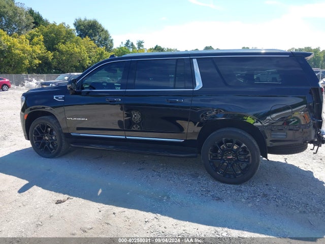 1GKS1GKD9NR209372 GMC Yukon Xl 2wd Slt