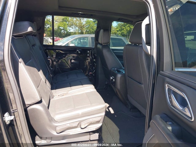 1GKS1GKD9NR209372 GMC Yukon Xl 2wd Slt