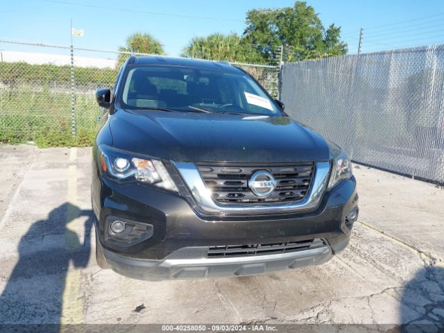 5N1DR2MN3HC615611 Nissan Pathfinder S