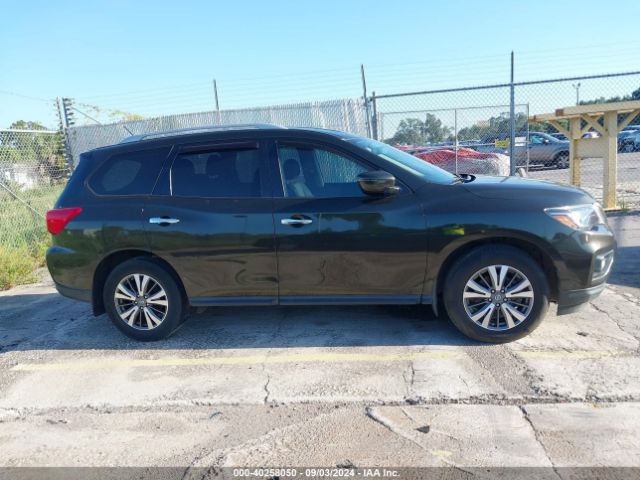 5N1DR2MN3HC615611 Nissan Pathfinder S