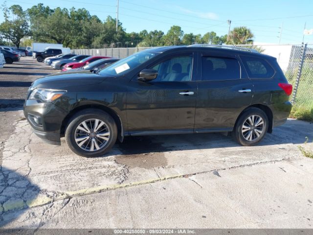 5N1DR2MN3HC615611 Nissan Pathfinder S