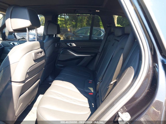 5UXJU2C57KLN65860 BMW X5 Xdrive50i