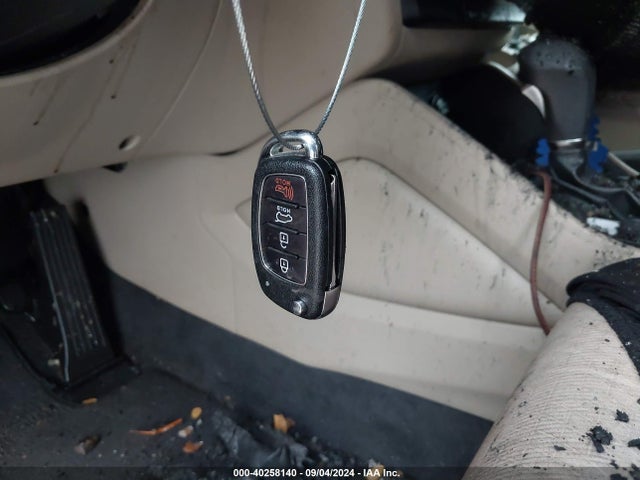 Hyundai TUCSON SE 2016 KM8J33A41GU062021 Image 11